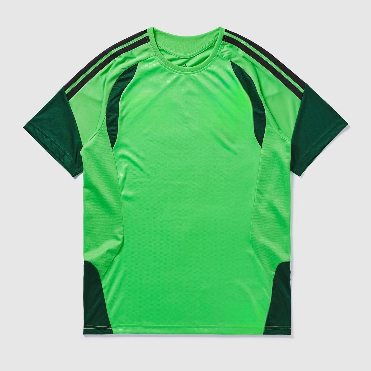 Training Top 2 26/27 — Unbranded